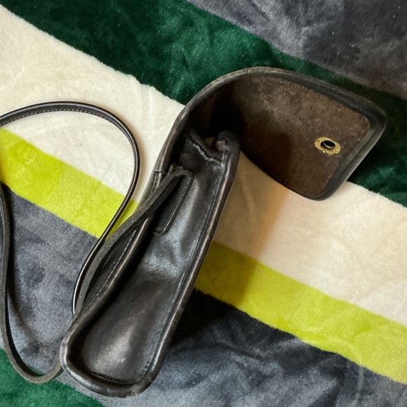 Vintage Coach Black Leather Messenger Bag - Picture 8 of 14